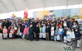 Конкурс детского рисунка на УАЗ побил новый рекорд