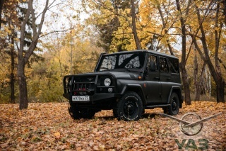 Ульяновский автомобильный завод представил коллекционную юбилейную серию УАЗ-469 