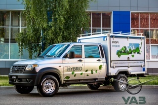 УАЗ представил прототип российского грузовика с гибридной силовой установкой